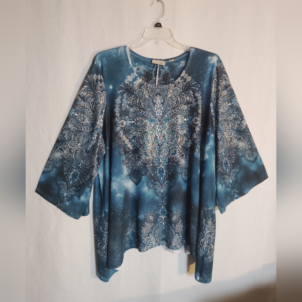 Avenue Women's Plus Blue Gray Silver Velvet Stretch Blouse Tunic Size 18/20W (4X